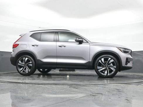 New 2026 Volvo XC40 B5 Ultra w/ Protection Package Premier AWD/4WD image 40