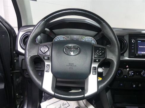 Used 2019 Toyota Tacoma SR5 image 26