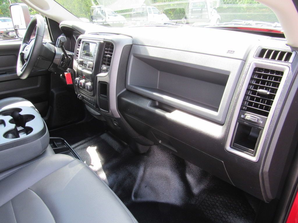 Used 2018 RAM 5500 Tradesman w/ Max Tow Package RWD image 32