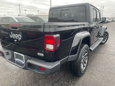 Used 2022 Jeep Gladiator Overland image 4