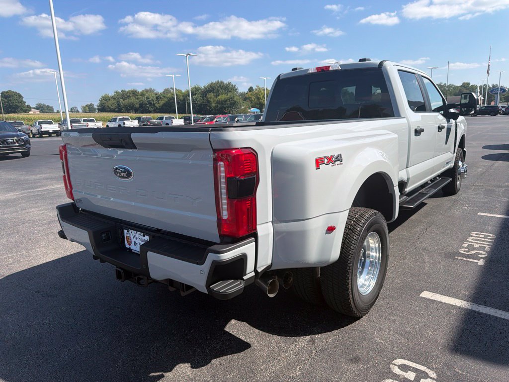 New 2026 Ford F350 XL w/ STX Appearance Package AWD/4WD image 5