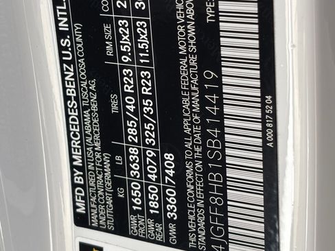 Used 2025 Mercedes-Benz Maybach GLS 600 4MATIC image 39