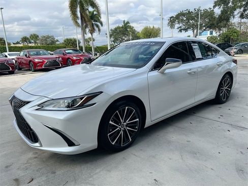 Certified 2025 Lexus ES 350 350 image 3