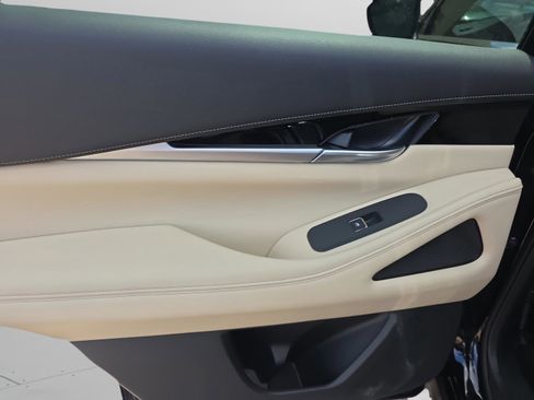 Used 2025 INFINITI QX60 Pure image 25