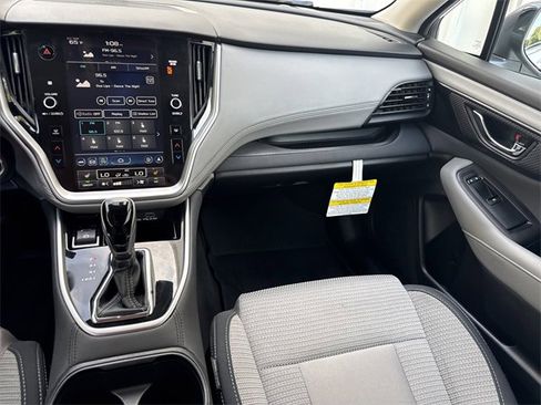 Used 2025 Subaru Outback Premium w/ Popular Package #1A image 14
