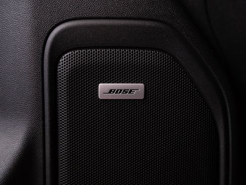 Used 2020 Chevrolet Silverado 1500 LT Trail Boss image 18