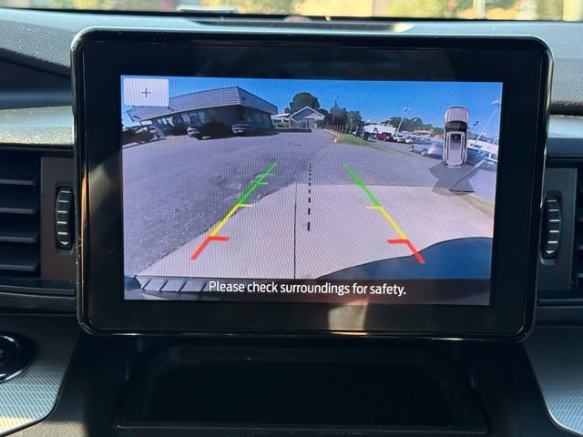 Used 2020 Ford Explorer XLT AWD/4WD image 23