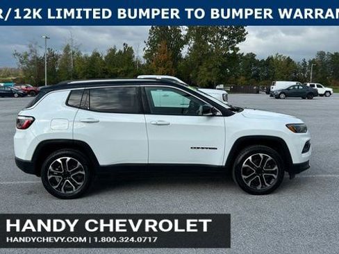 Used 2022 Jeep Compass Limited image 3