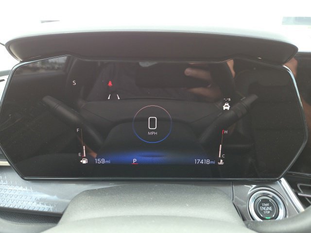 Used 2024 Chevrolet Trax ACTIV w/ Sunroof Package FWD image 15