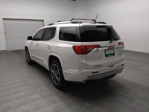 Used 2018 GMC Acadia Denali w/ Technology Package FWD image 5