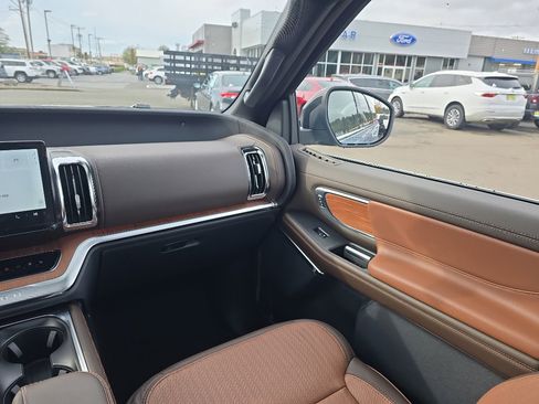 New 2025 Ford Expedition Max King Ranch image 30