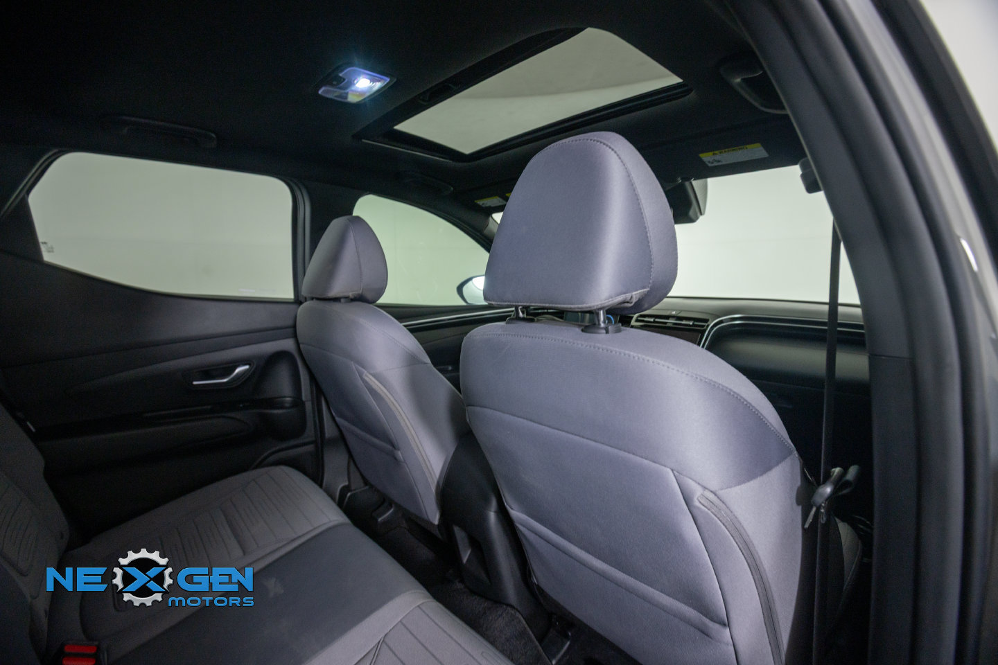 Used 2024 Hyundai Santa Cruz SEL w/ Activity Package AWD/4WD image 39