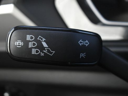 Used 2024 Volkswagen Jetta Sport image 21