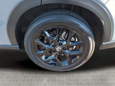 Used 2023 Honda HR-V Sport image 5