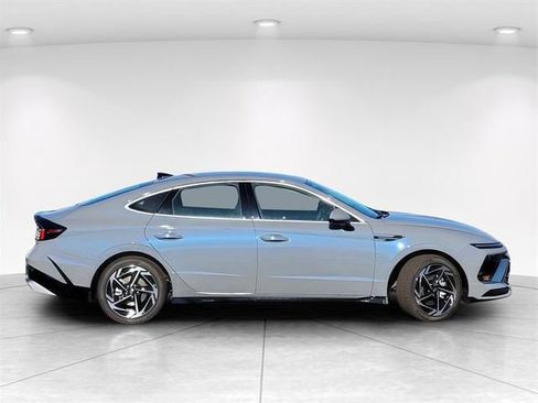 New 2026 Hyundai Sonata SEL image 8