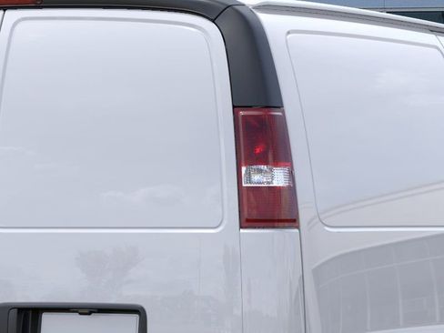 New 2025 Chevrolet Express 2500 w/ Driver Convenience Package RWD image 13