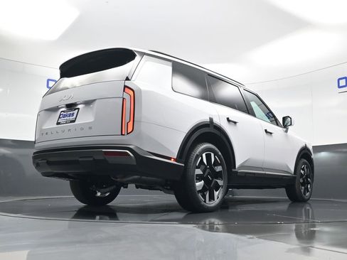 New 2027 Kia Telluride S image 48