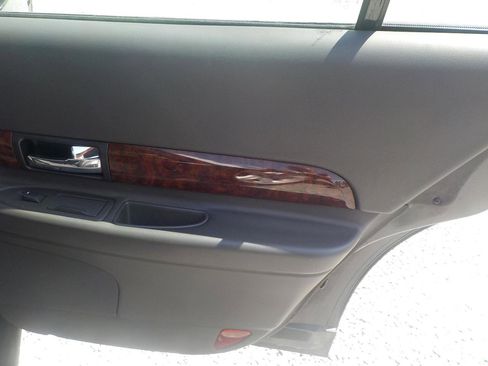 Used 2000 Lincoln LS RWD image 21
