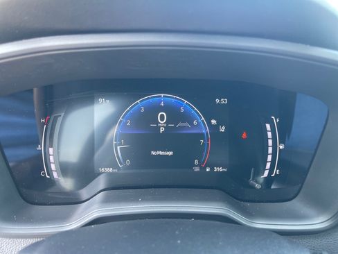 Used 2026 Toyota Corolla LE FWD image 4