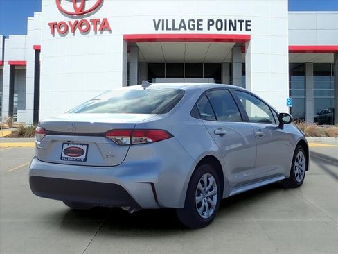 Certified 2026 Toyota Corolla LE image 5