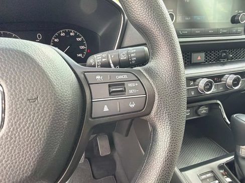 Certified 2025 Honda CR-V EX image 33