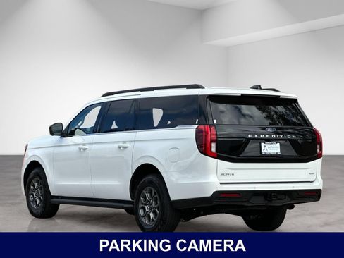 Used 2025 Ford Expedition Max Active RWD image 4