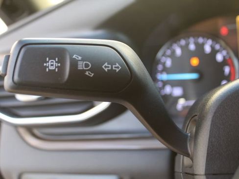 Used 2020 Ford Explorer Limited image 19