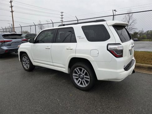 Used 2023 Toyota 4Runner TRD Sport w/ Technology Package image 7