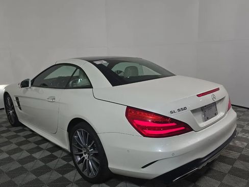 Used 2020 Mercedes-Benz SL 550 image 6