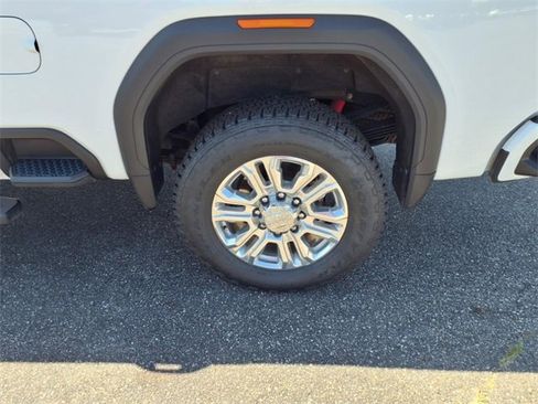 Used 2020 GMC Sierra 3500 Denali w/ Denali Ultimate Package image 21