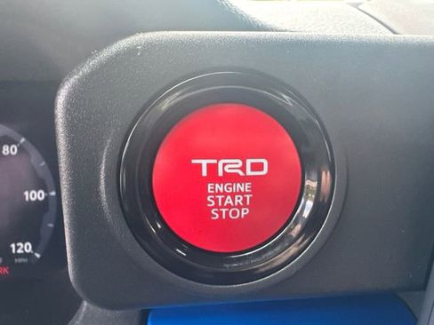 Used 2024 Toyota Tacoma TRD Off-Road image 34