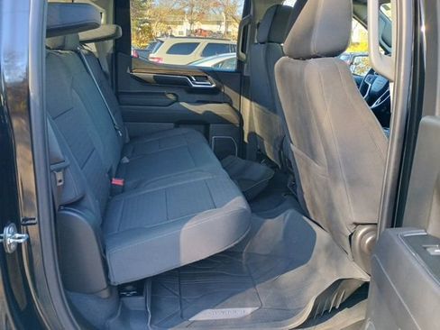 Used 2023 Chevrolet Silverado 1500 LT w/ Protection Package image 18