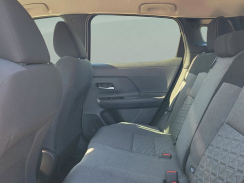 New 2026 Nissan Kicks SV image 10