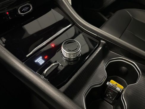 New 2026 Jeep Grand Cherokee Limited AWD/4WD image 29