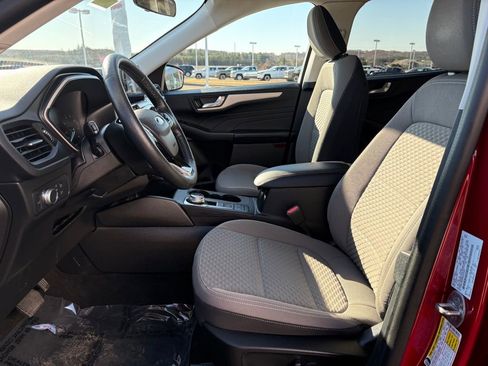 Used 2021 Ford Escape SE w/ Convenience Package image 12