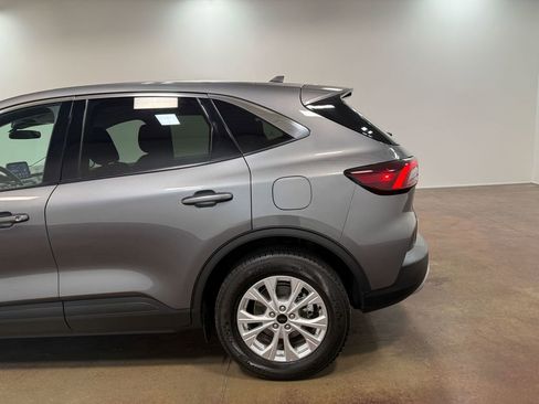 Used 2024 Ford Escape Active image 36