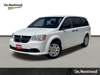 Certified 2020 Dodge Grand Caravan SE w/ UConnect Hands-Free Group