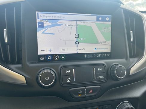 Used 2022 GMC Terrain Denali image 45