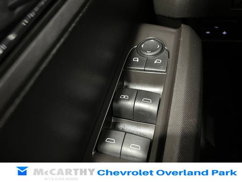 Used 2024 Chevrolet Colorado LT w/ LT Convenience Package AWD/4WD image 16
