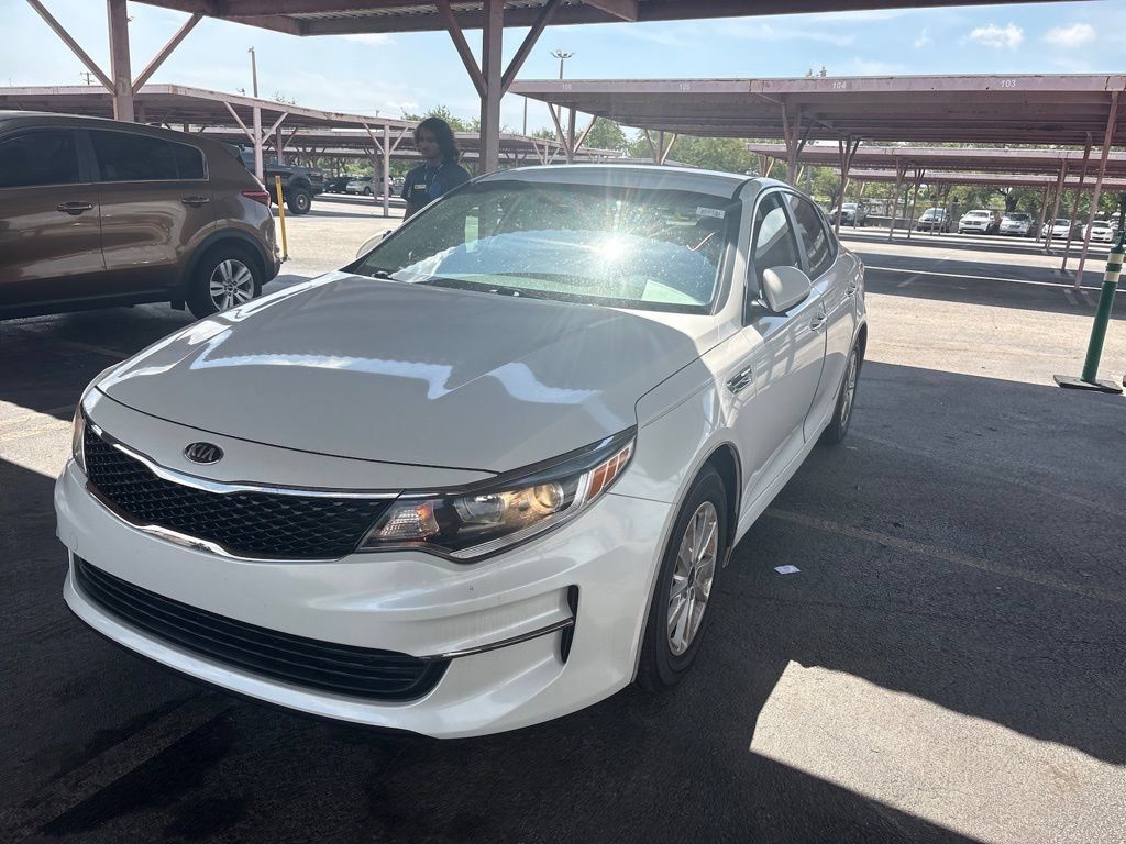 Used 2016 Kia Optima LX FWD image 3
