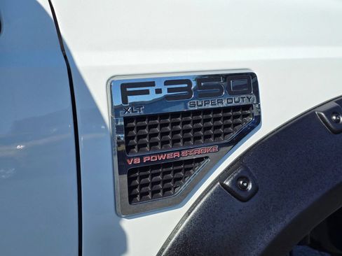 Used 2009 Ford F350 FX4 AWD/4WD image 7