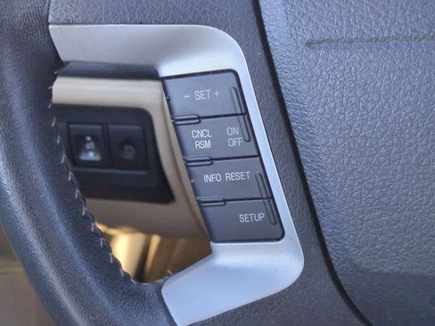 Used 2010 Mercury Milan image 25