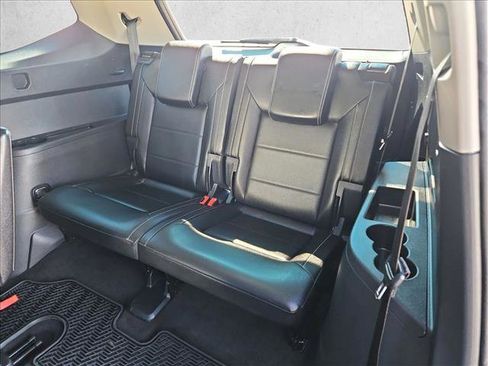 Used 2023 Volkswagen Atlas SEL R-Line image 22