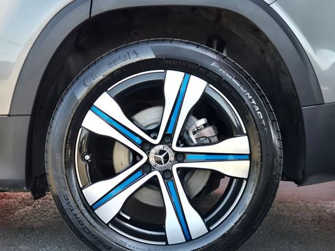 Used 2023 Mercedes-Benz EQB 300 4MATIC w/ Driver Assistance Package image 7