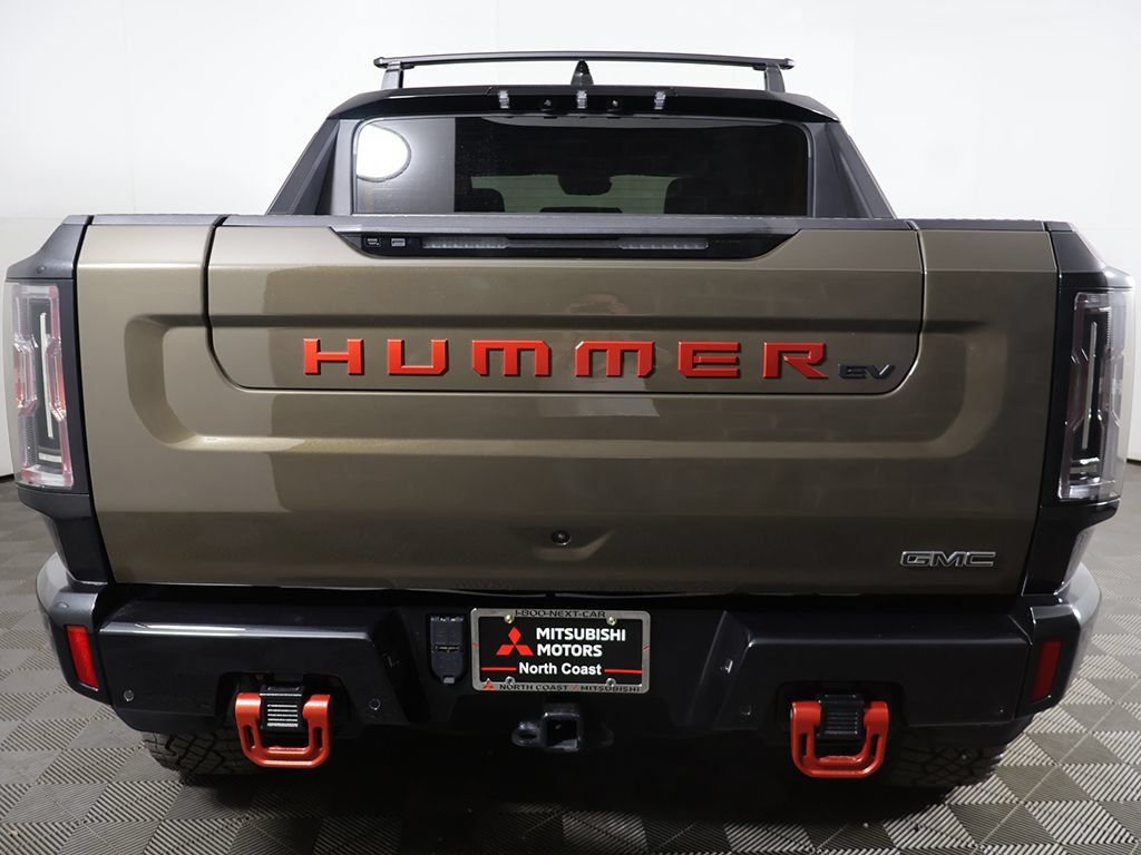 Used 2025 GMC Hummer EV 2X w/ Extreme Off-Road Package AWD/4WD image 15
