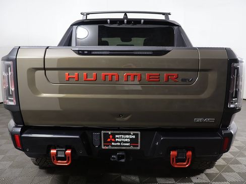 Used 2025 GMC Hummer EV 2X w/ Extreme Off-Road Package AWD/4WD image 15