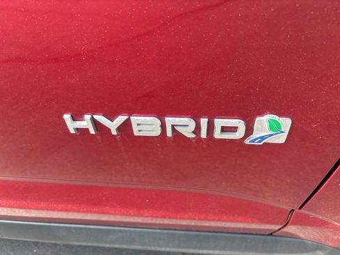 Used 2017 Ford C-MAX Titanium w/ Equipment Group 301A image 10