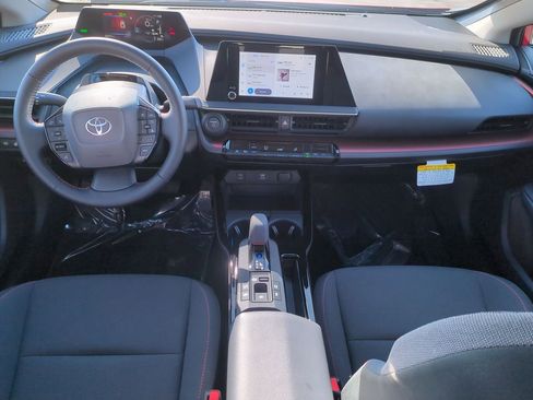 Used 2026 Toyota Prius Plug-In Hybrid image 29