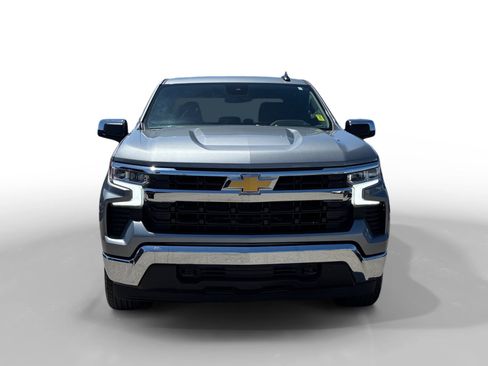 Used 2024 Chevrolet Silverado 1500 LT AWD/4WD image 8