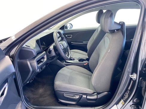 Certified 2025 Kia K4 FWD image 16